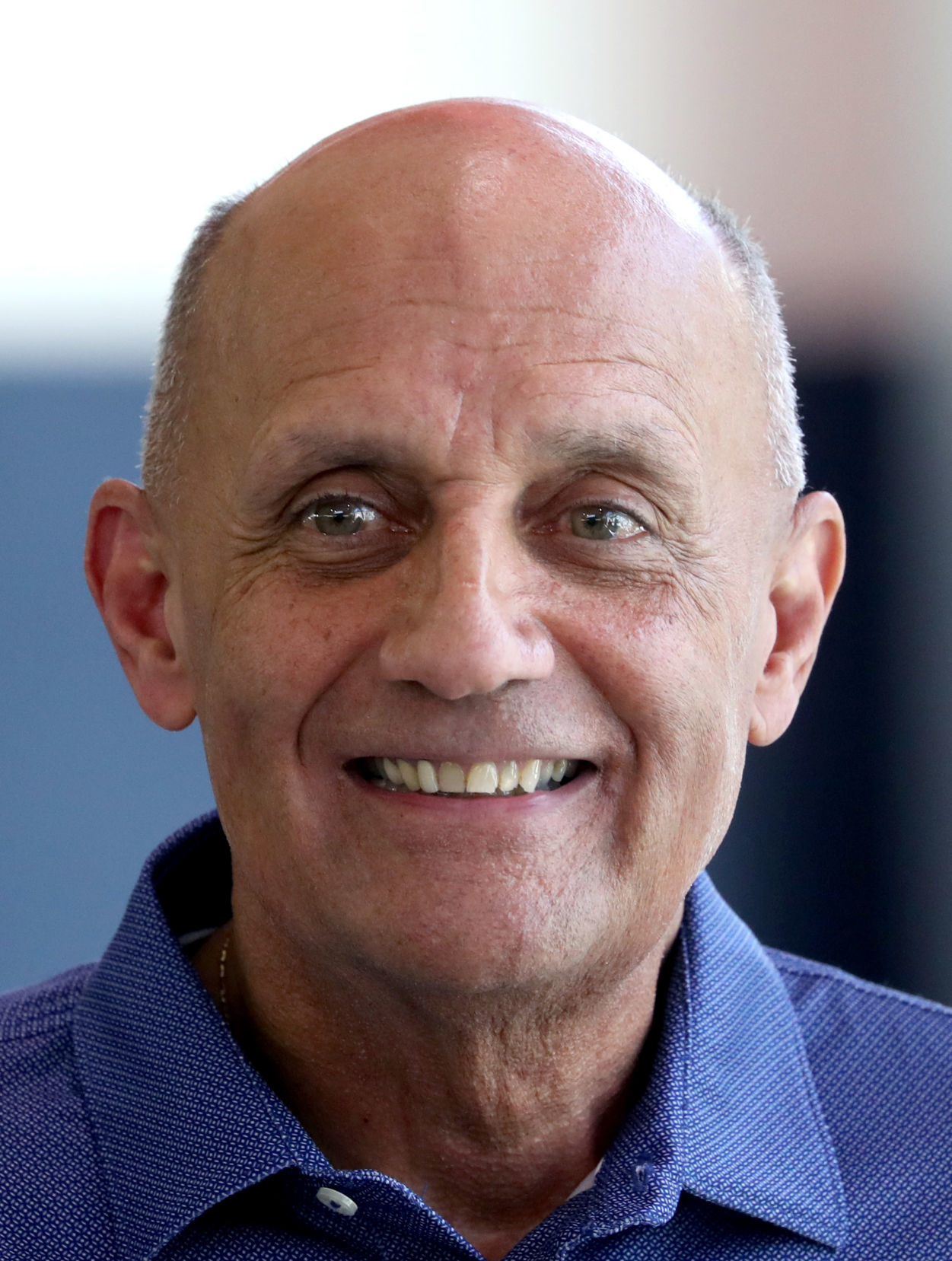 Dr. Richard Carmona